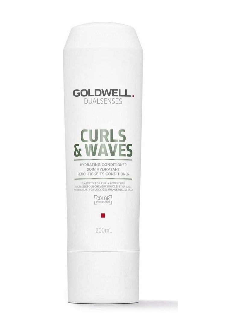Goldwell conditioner for curly and wavy hair and detangles hair 
