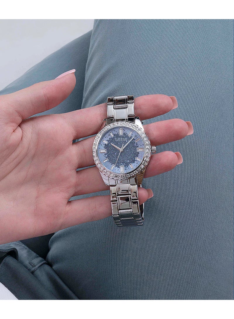 GUESS Women's Glitter Burst Collection Analog Blue Dial Watch - GW0405L1 - Image 5