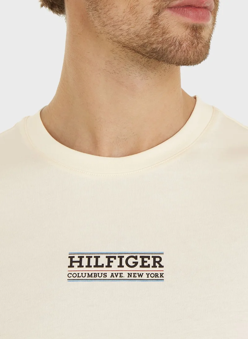 TOMMY HILFIGER Logo Crew Neck T-Shirt