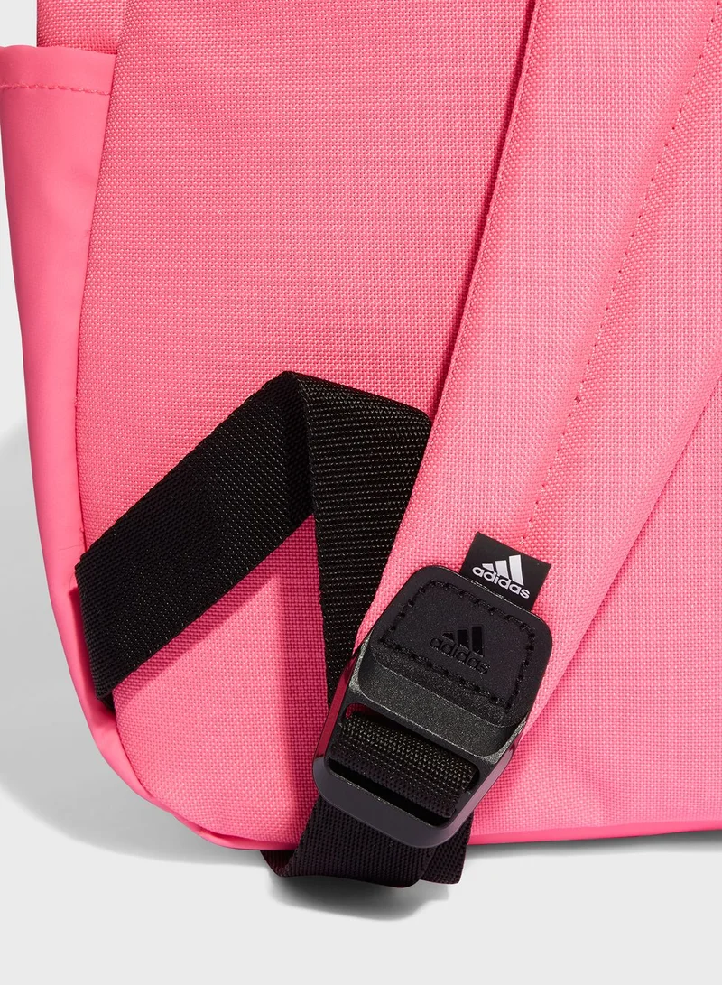 adidas شنطة ظهر بطباعة 3 خطوط
