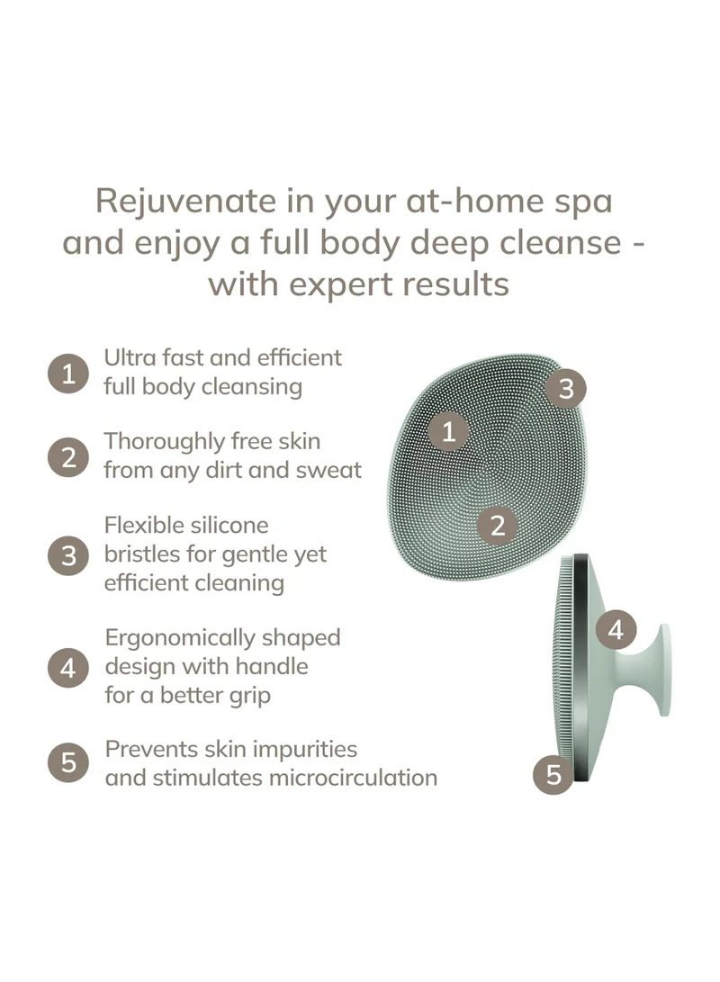 جيسكي فرشاة الجسم جيسكي  في  بتصميم حلقة معدنية لتنظيف الجسم بالكامل، تنظيف عميق احترافي بشعيرات سيليكون ناعمة وتصميم مريح بإصبعين