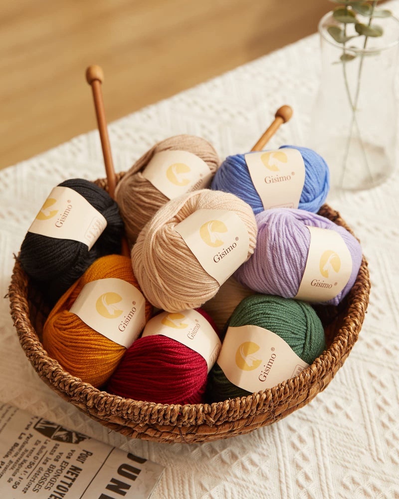 GISIMO 100% Merino Wool Yarn, 6-Ply Luxurious and Soft Yarn for Hand Knitting & Crocheting, 1.76 OZ/50g, 127 yds/116 Meters (Green, 1 Ball) - Image 5