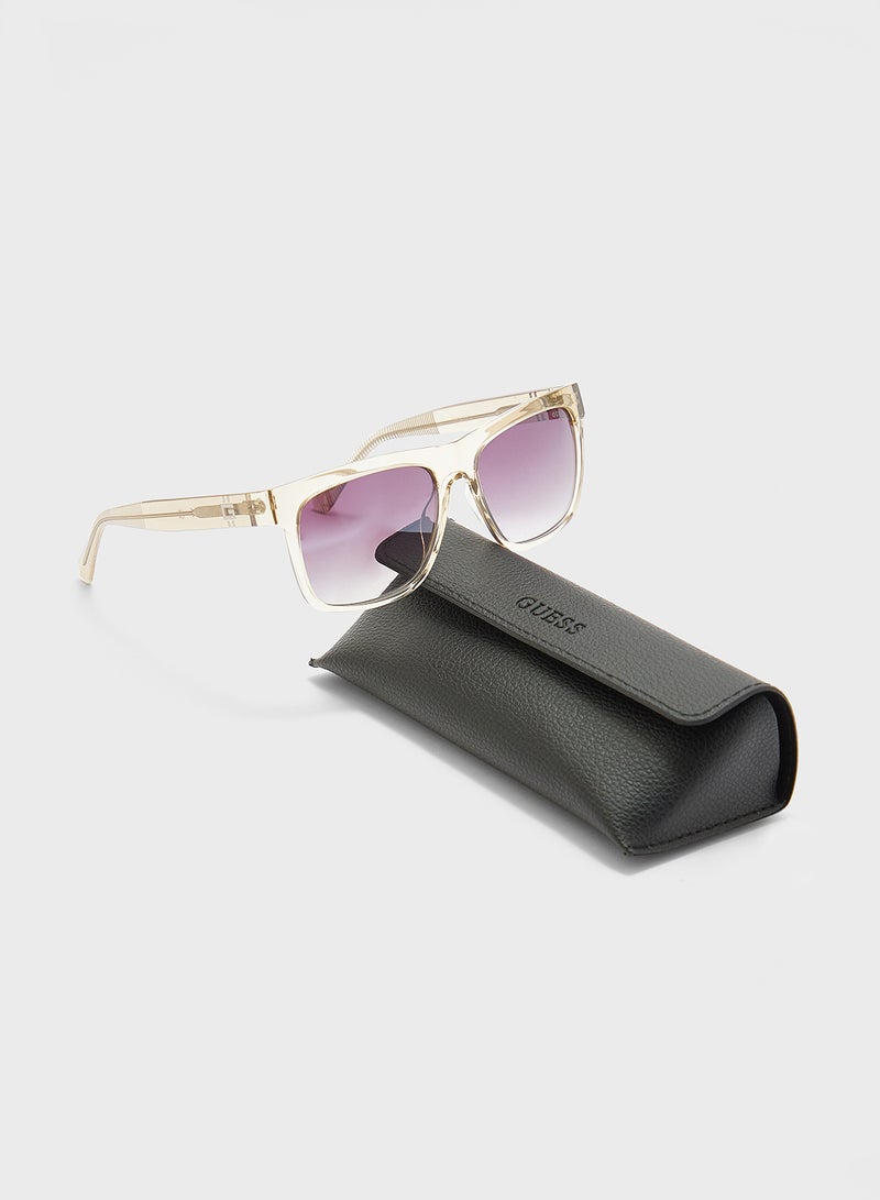 GUESS Gu0022257Z57 Wayfarers Sunglasses  - Image 4