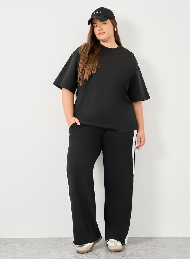 Styli Plus Size Round Neck Oversized T-Shirt - Image 2