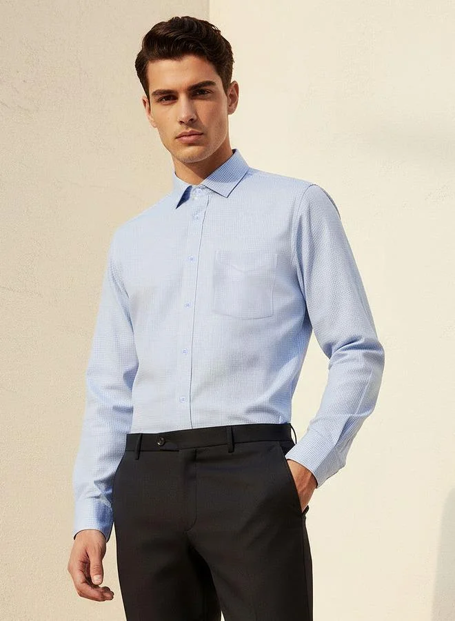 Splash FAV Men Regular Fit Collared Checked Long Sleeves Shirt