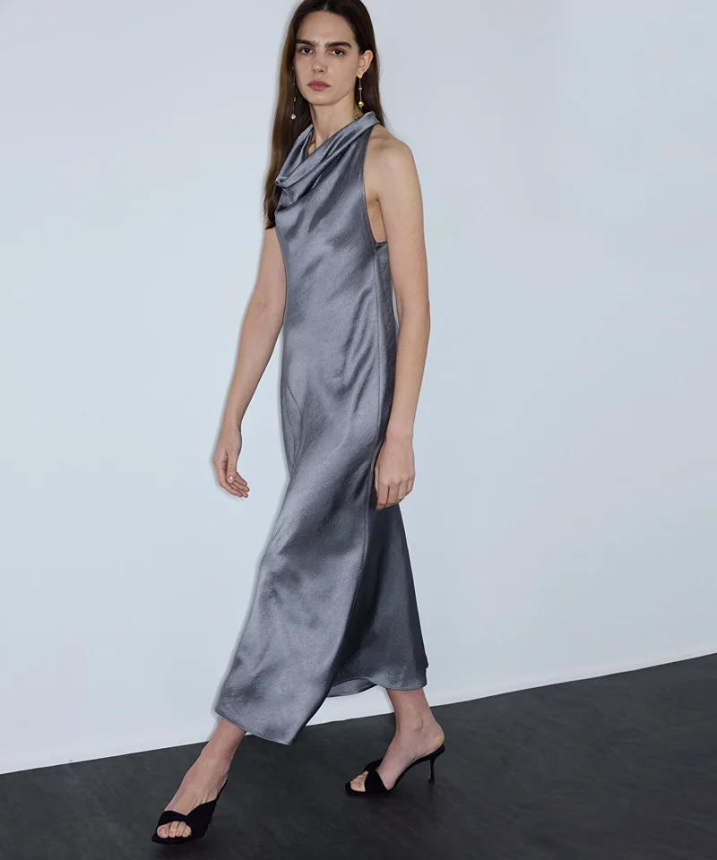 ابيكول Metallic-Finish Halter Dress