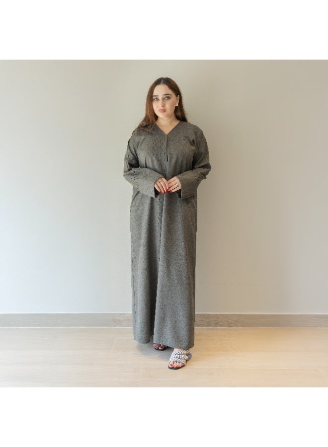 LINELLE عباءة لينيل الرمادية الملمس للنساء - تصميم أنيق على شكل حرف V، تفاصيل لوحة مطرزة بسيطة، أزرار أمامية، أكمام واسعة، ملابس يومية محتشمة - Image 1