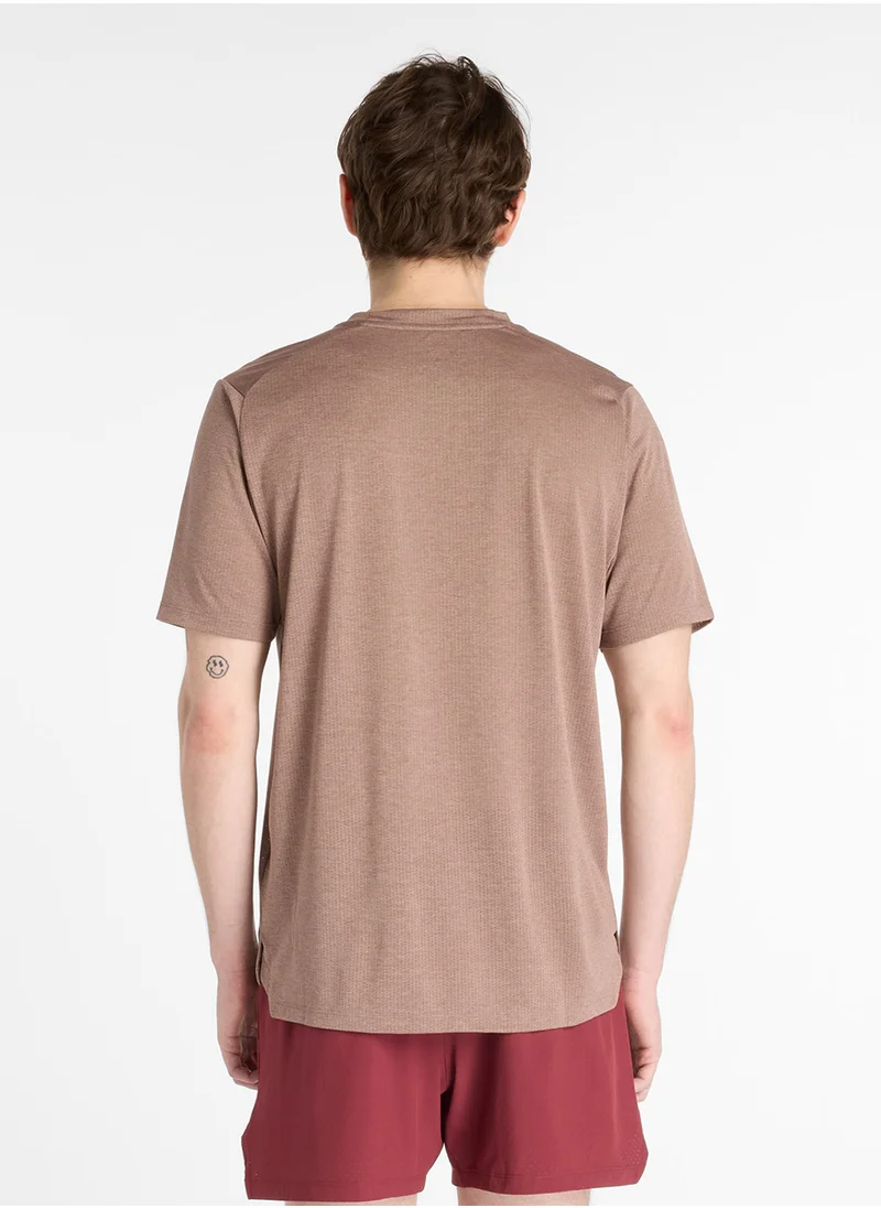 نيو بالانس Athletics T-Shirt