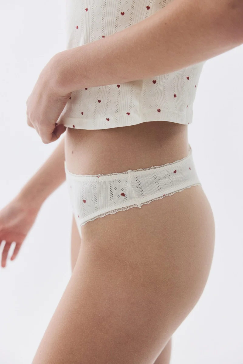 اتش اند ام سروال ثونغ من نسيج بوانتيل - عبوة من قطعتين