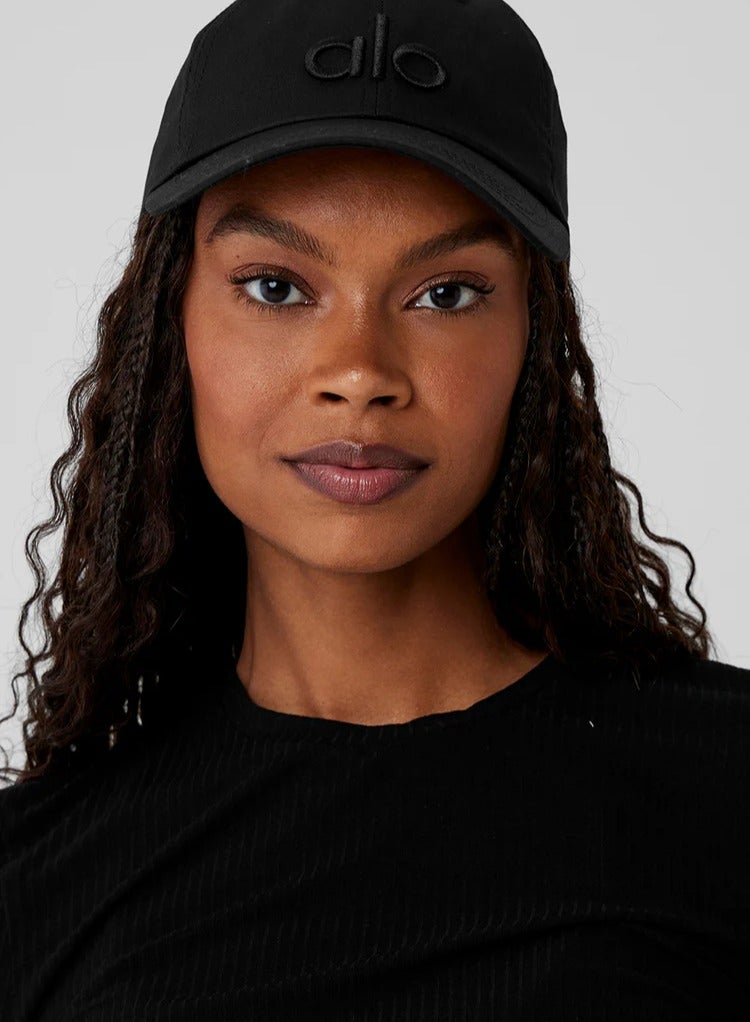 ألو يوغا Alo | Off-Duty Cap  - Image 4