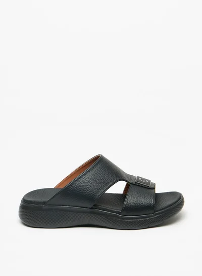 لو كونفورت Men's Textured Slip-On Arabic Sandals