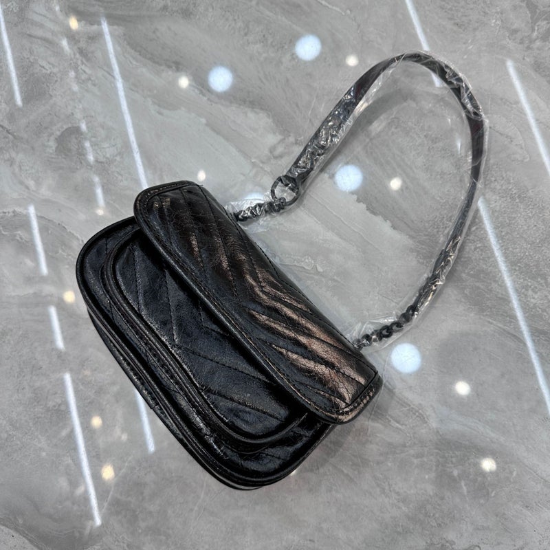 Bag womens bag New 2023 Korean style large capacity chain bag high-grade shoulder messenger bag retro handbag fashion 19 in black.