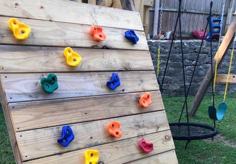 NOSTIFY 25 Pcs Colourful Pig Nose Shape Rock Climbing Holds with Blue & Green Auxiliary Handles, Indoor Outdoor Playground Wooden Play Set Build Exercise Toy Accessory - Mounting Hardware Kit Included - Image 3