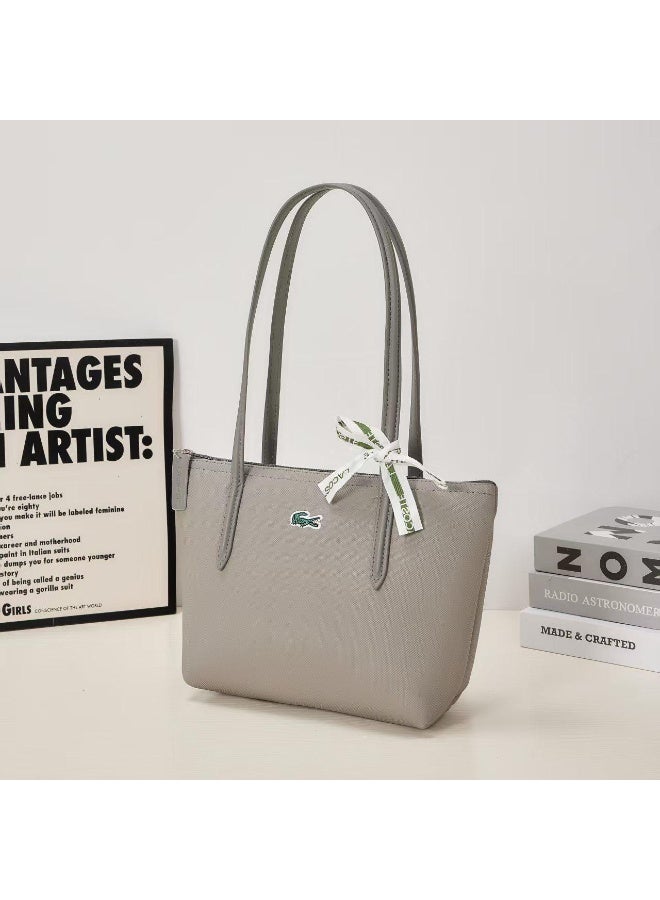 لاكوست حقيبة يد لاكوست للنساء، حقيبة توت - رمادي