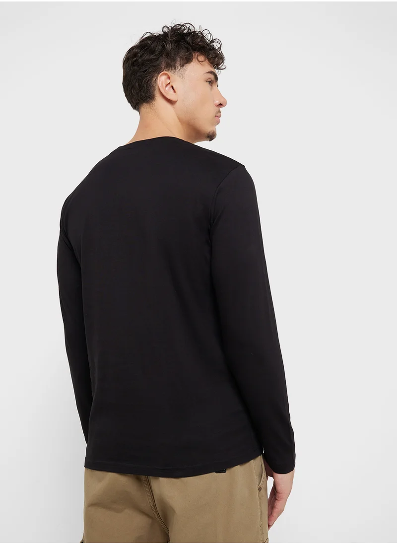 Seventy Five Basics Graphic Long Sleeve T-Shirt