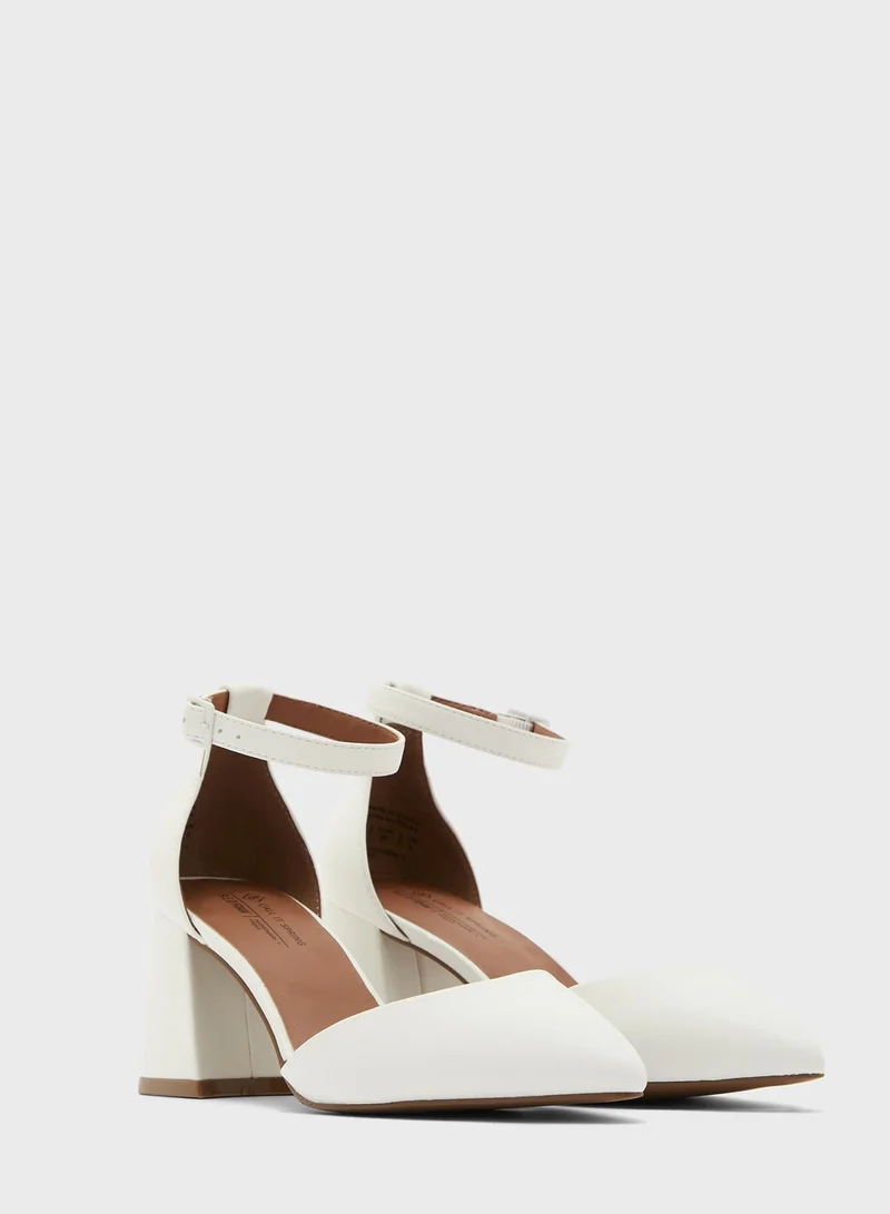 CALL IT SPRING Daliaa High Heel Pumps