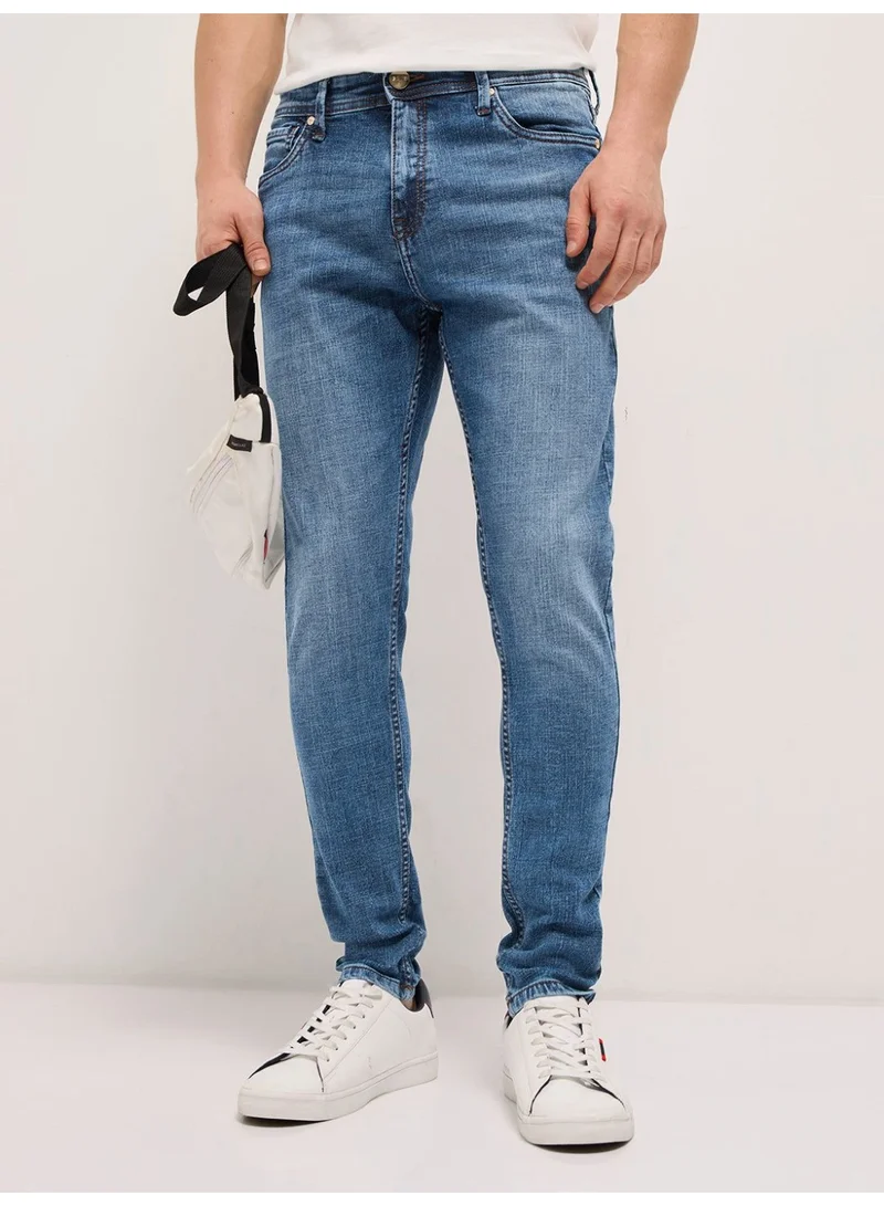 THE BEAR HOUSE  Men’s Classic Regular Fit Jeans for Casual & Everyday Wear | Comfortable Daily Wear Bottoms with Multiple Pockets | Stylish Regular Jeans for Office, Travel & Weekend Outings for Men | Best Price UAE