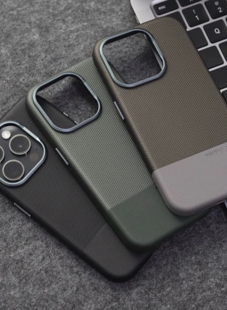 YANCI Case For iPhone 16 Pro Magsafe Case Cuir Two Tone Leather Cover / Hybrid Case /Compact Design / Durable Back Cover - Grey - Image 4