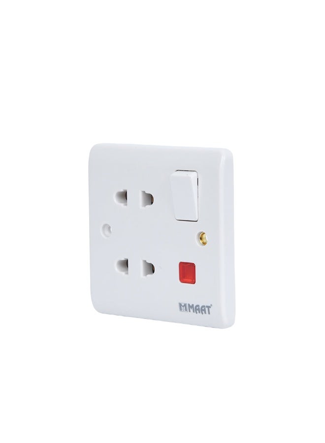 MAAT 2 Gang Universal Socket + 1 Gang Switch 