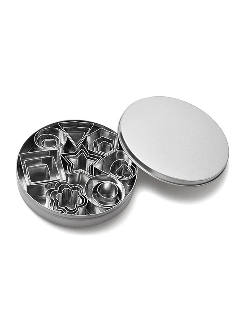 24 Pcs/Set Stainless Steel Cookie Cutters Set Mini Biscuit Shape Mold Plate Decoration Tool - Image 2