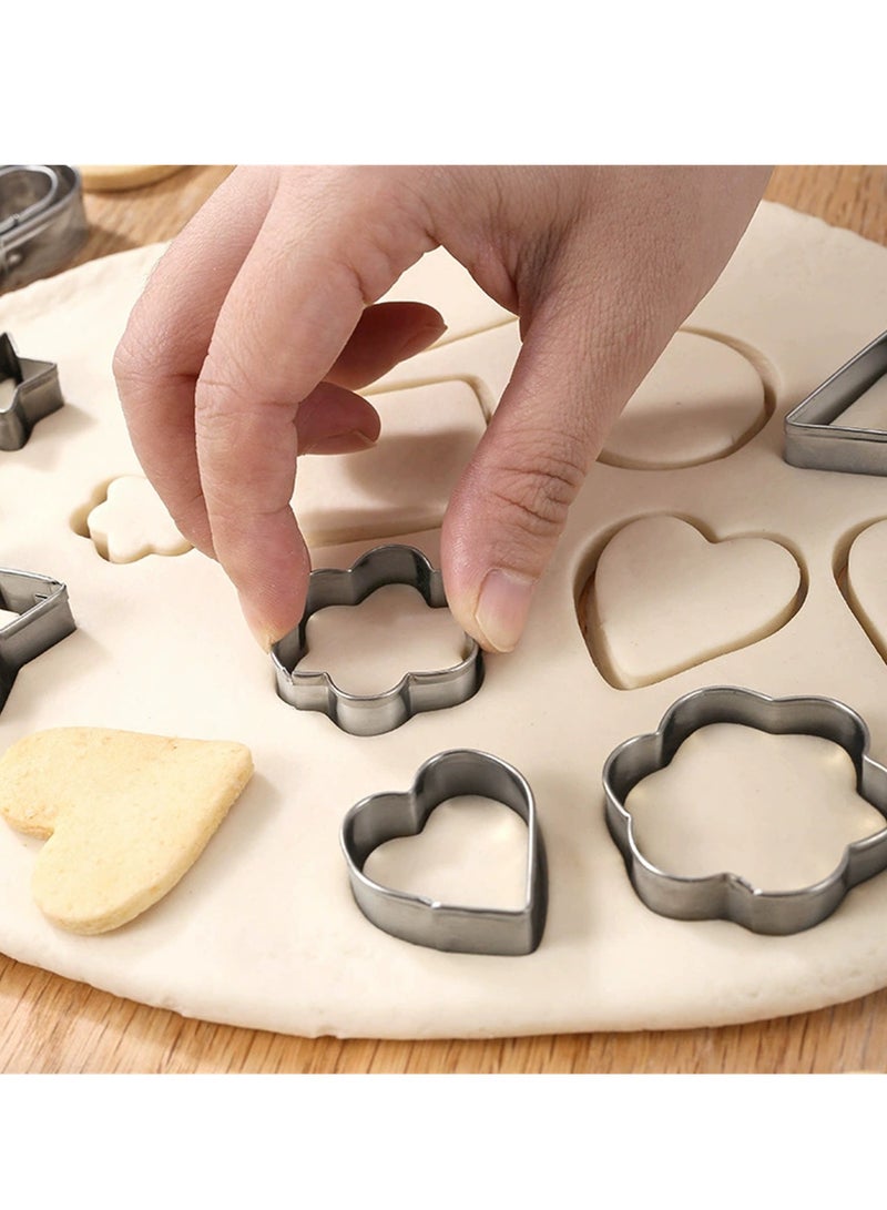 24 Pcs/Set Stainless Steel Cookie Cutters Set Mini Biscuit Shape Mold Plate Decoration Tool - Image 3