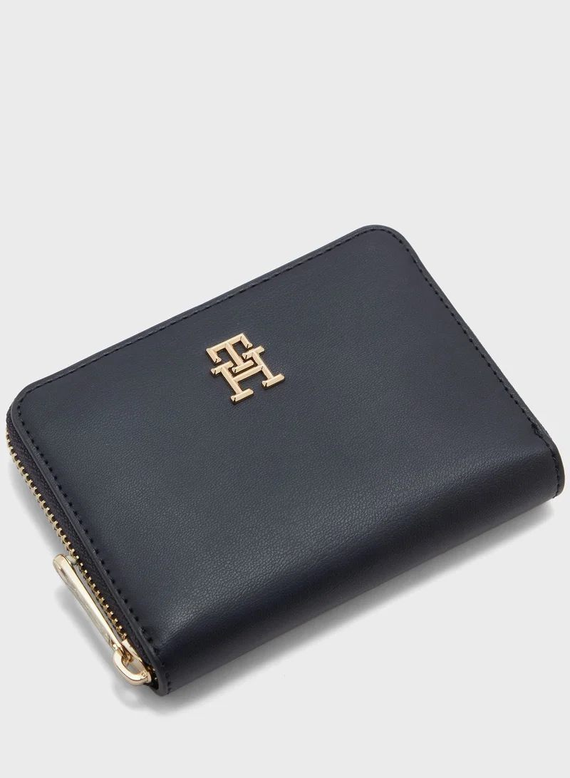TOMMY HILFIGER Iconic Medium Zip Around Wallet