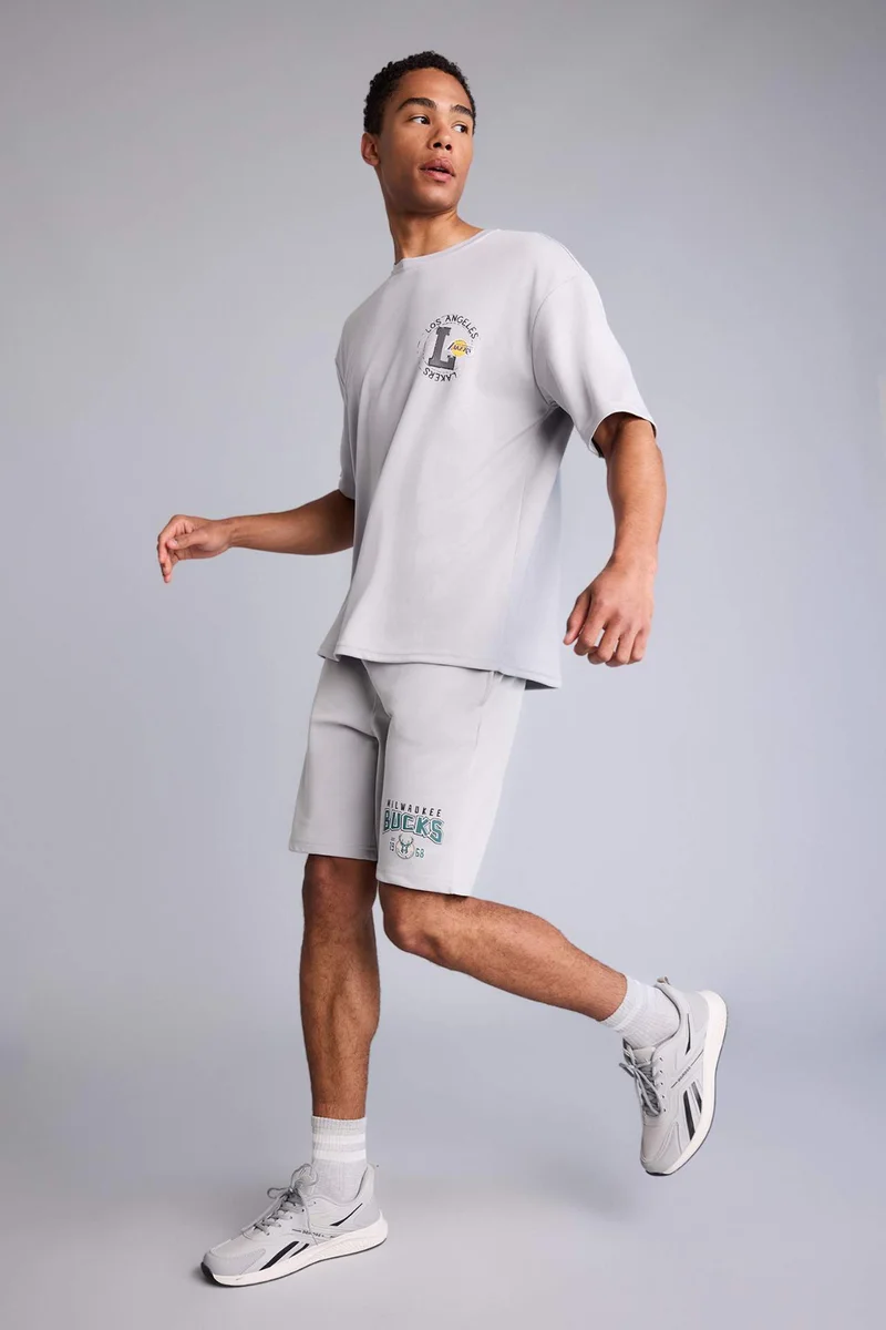 Standard Fit NBA Milwaukee Bucks Shorts