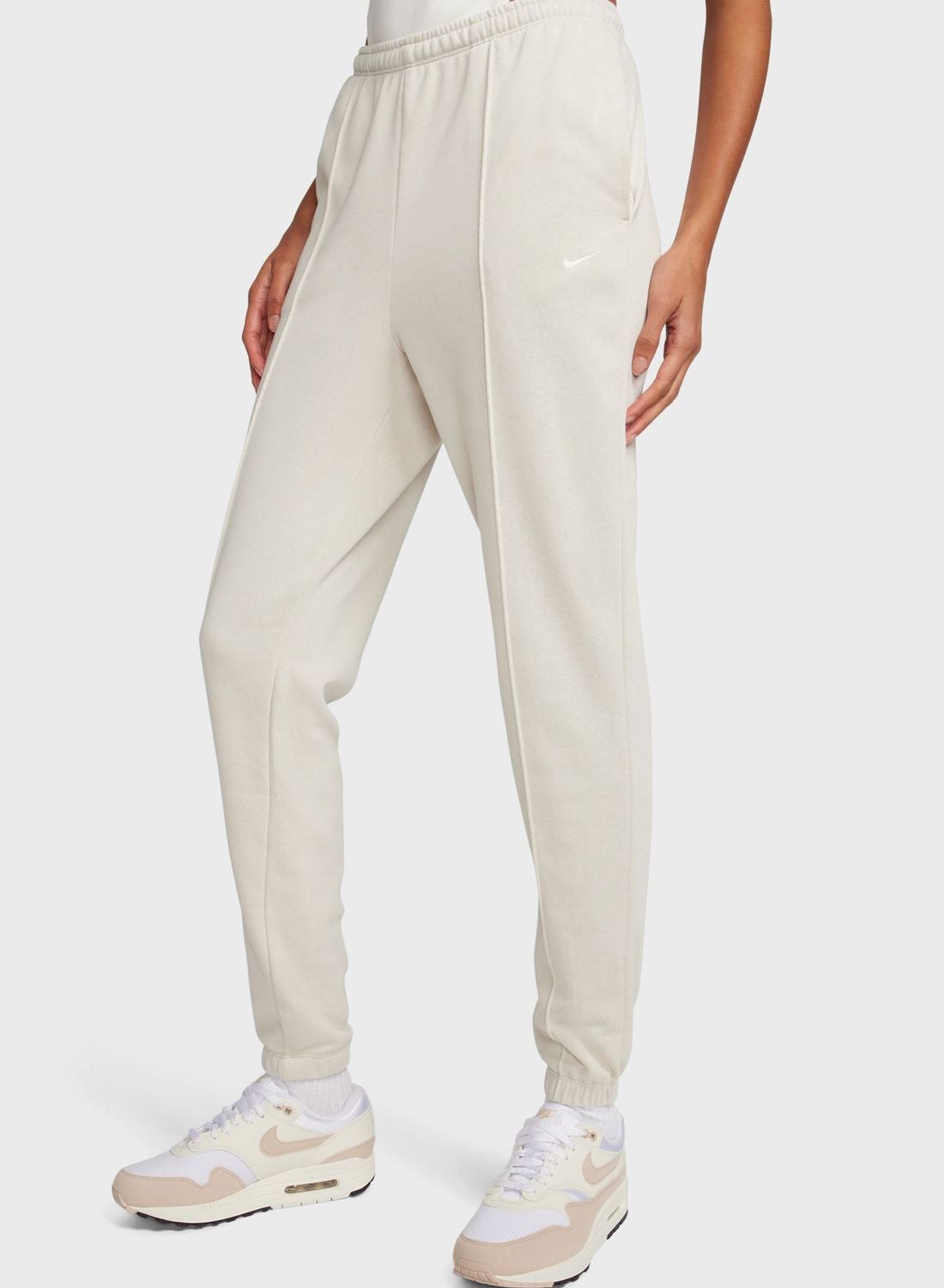 nike high rise sweatpants