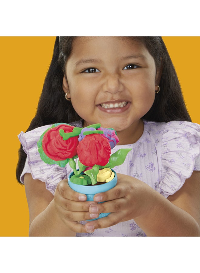 Play-Doh مجموعة ألعاب حديقة الزهور المتفتحة من بلاي دو، لعب تخيلي في الطبيعة، فنون وحرف للأطفال من عمر 3 سنوات فما فوق - Image 3