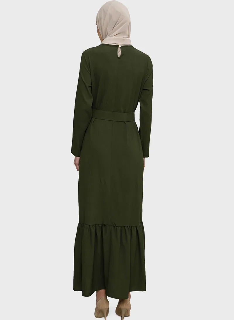 Tavin by Modanisa Round Neck Pleated Dress