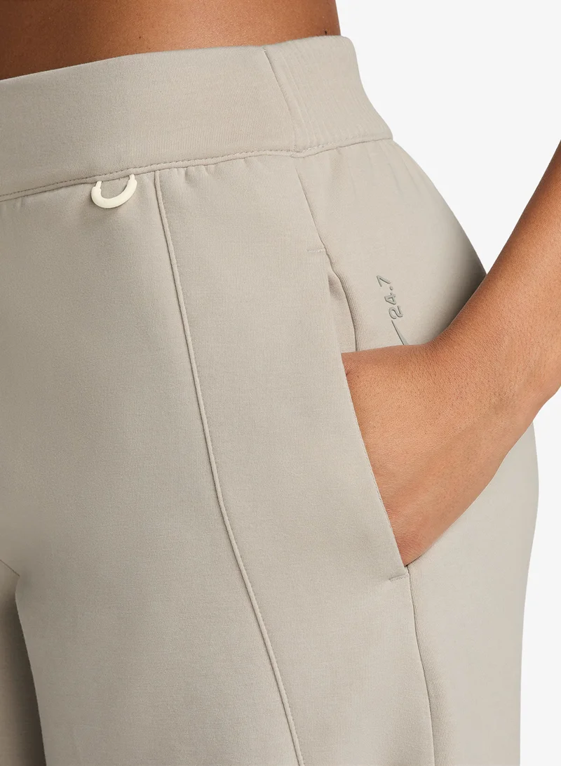 Nike CREAM II/SAIL/(COLLEGE GREY) 24.7 Wide-Leg Sweatpants for Women | Best Price UAE