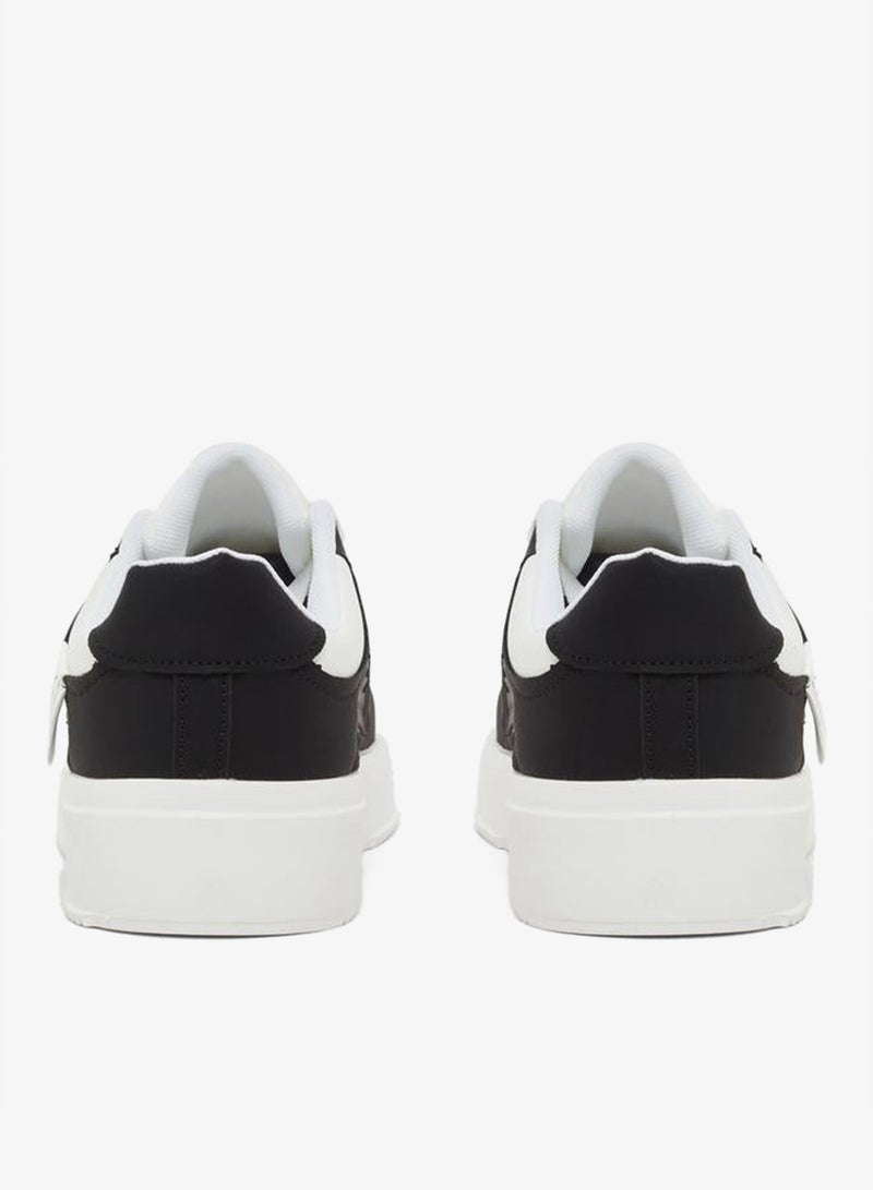 ستايلي اكتيف حذاء رياضي برباط بألوان تجريدية - Image 5