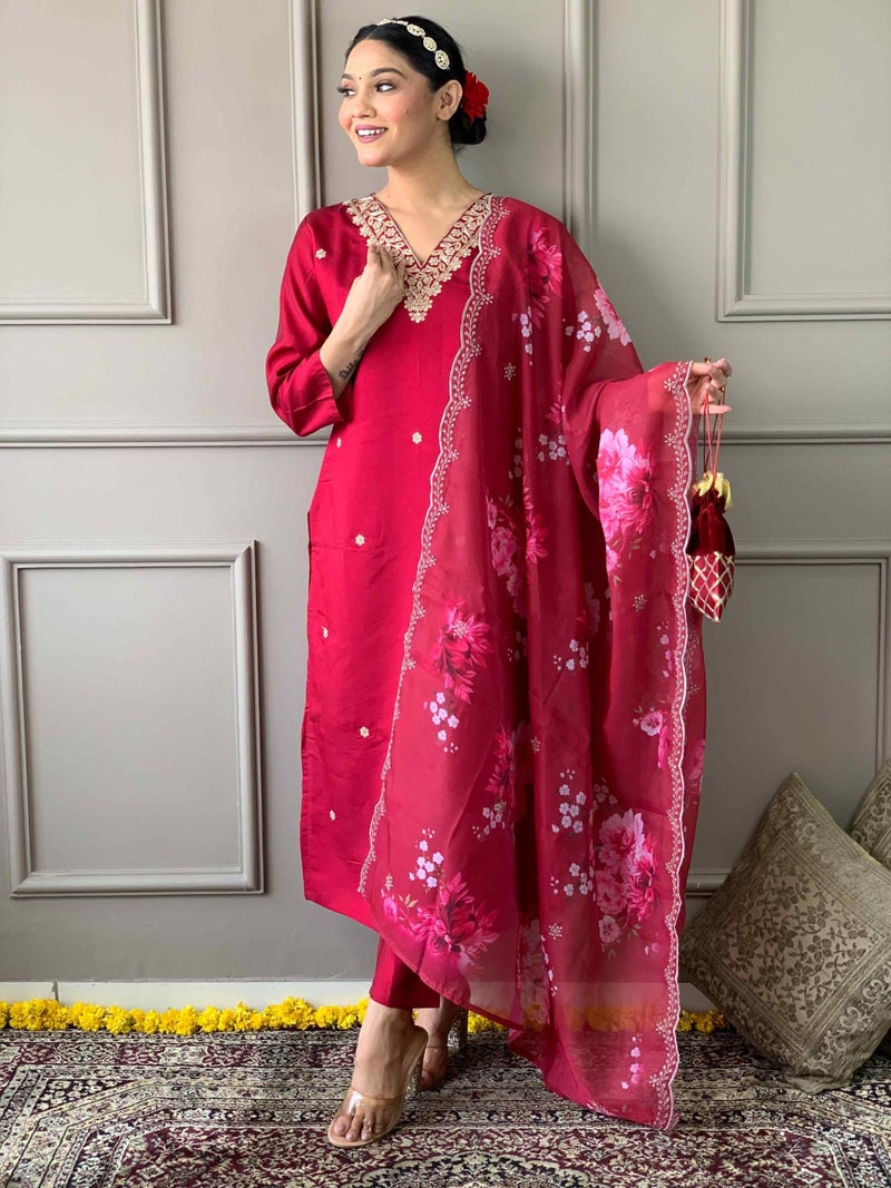Shiv Textiles Women's Chanderi Silk Embroidered Kurta Pant Dupatta Set(JDA-Lilla-RED-L) - Image 5