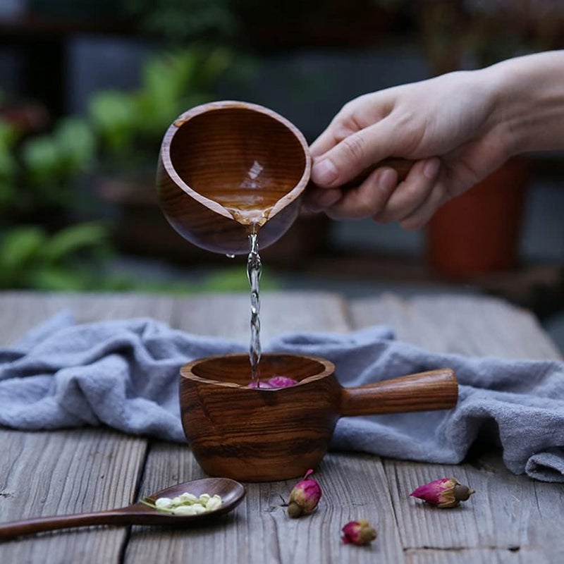Water Bailer Scoop Wooden Dipper Spoon Bath Rinse Cup Wooden Scoop Ladle Japanese Style Water Ladle Dipper Bath Scoop Cup for Water Sauna Garden Tea Wood Water Scoop Wooden Ladle Rinse Ladle - Image 2
