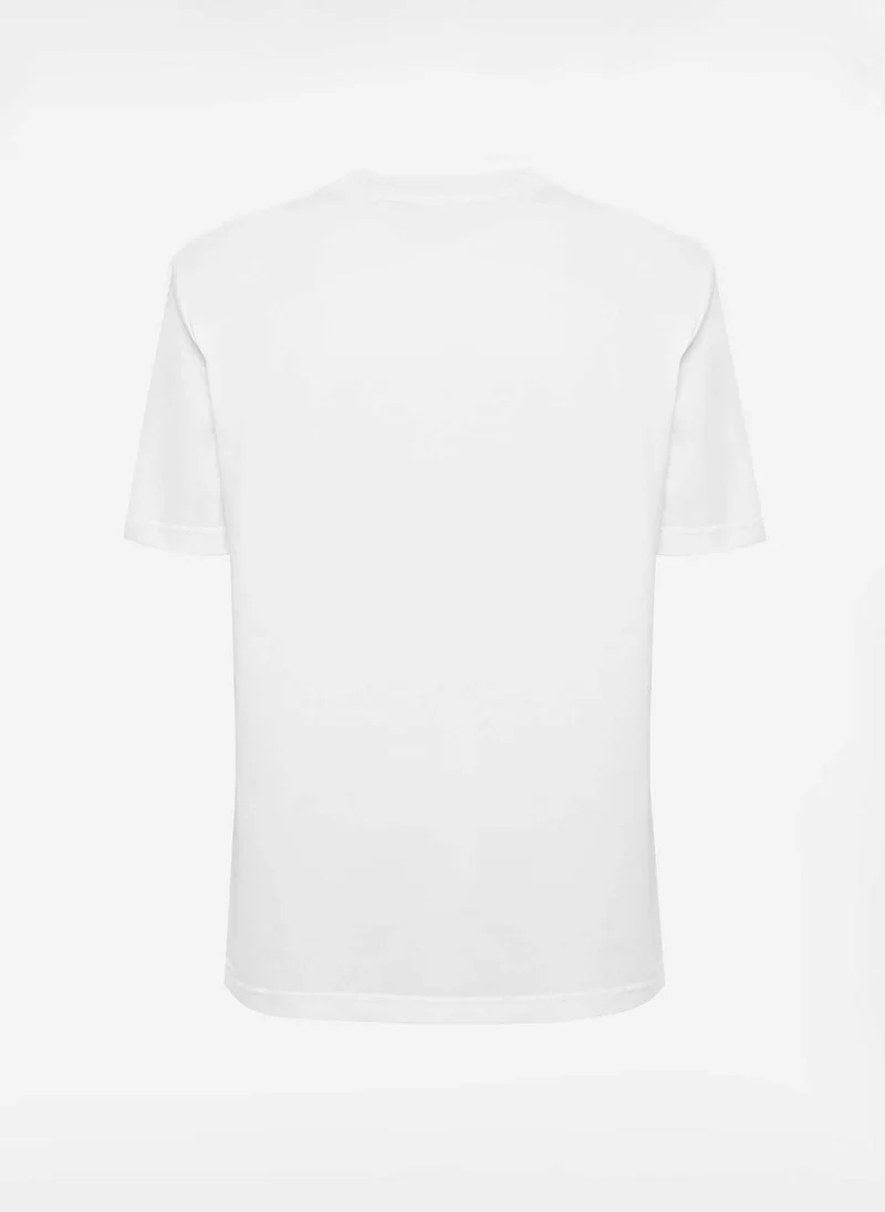 Lichi T-shirt with emphasised shoulders