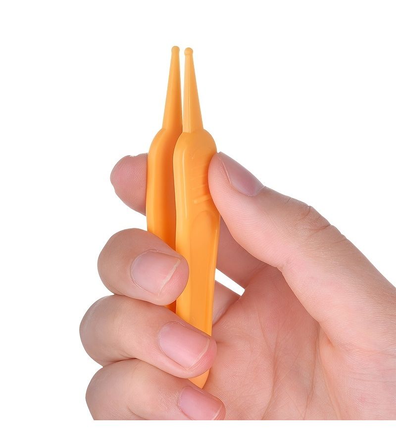 Pink Baby Nose Cleaner Tweezers Daily Care Tool for Infants - Image 4
