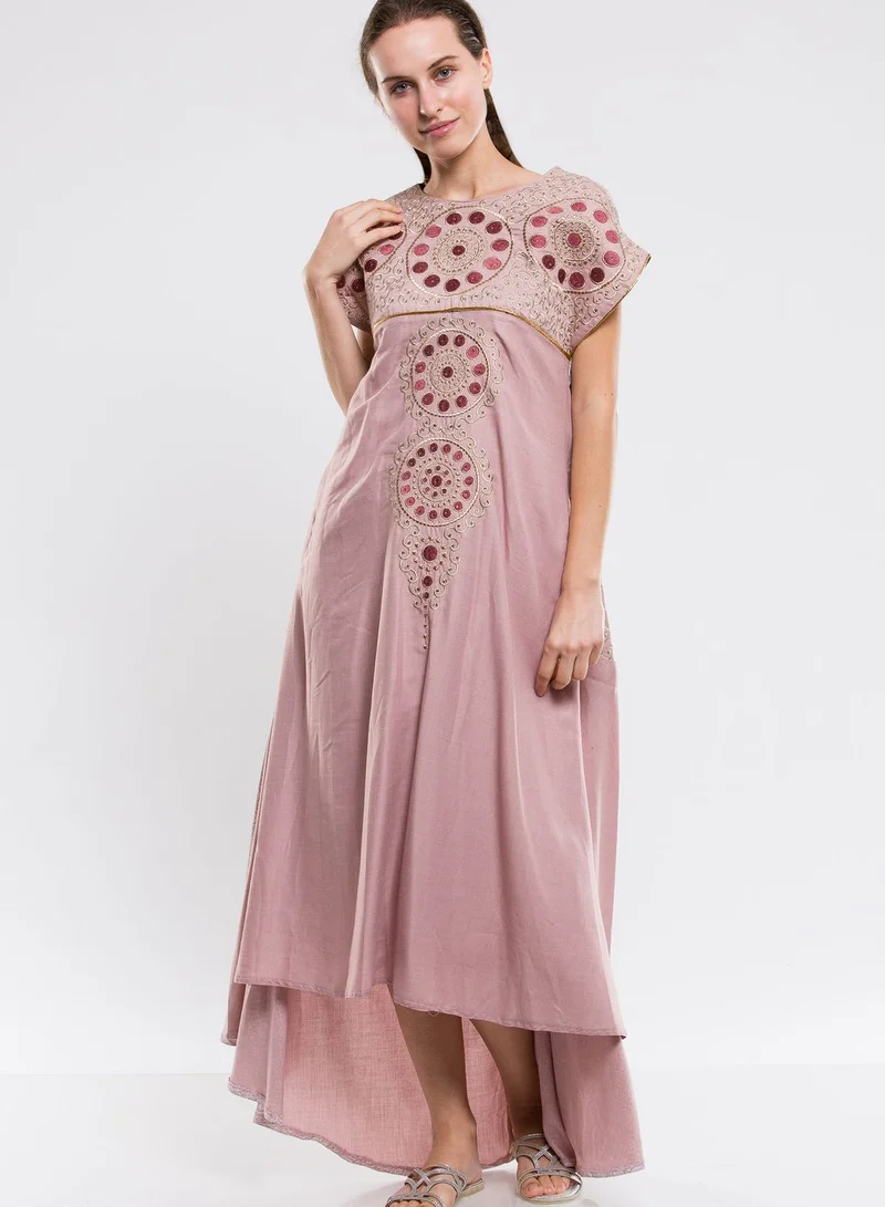 Amri Embroidered Jalabiya