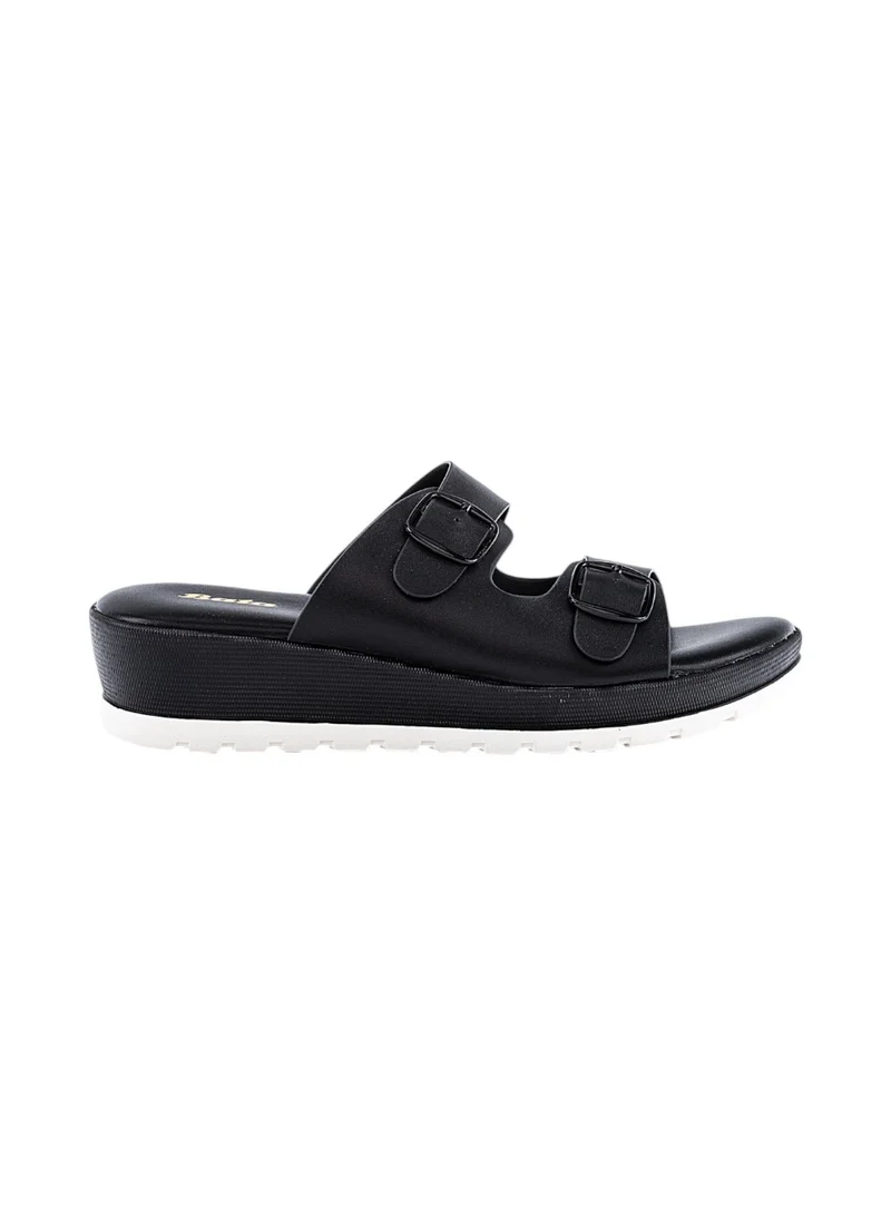 Bata Solid Wedge Sandals