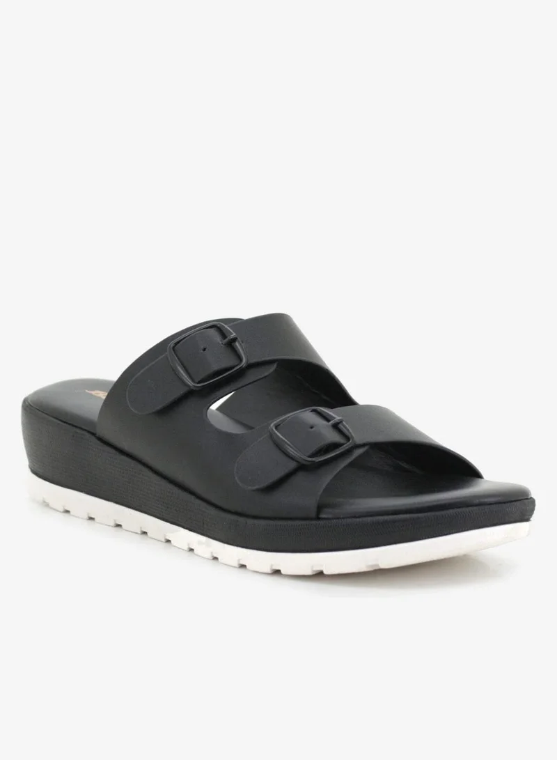 Bata Solid Wedge Sandals