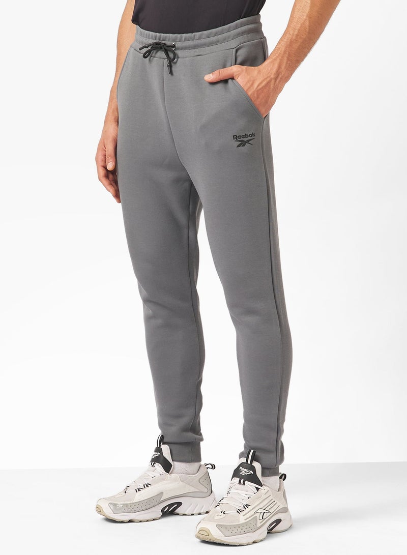 Reebok سروال جوجر الأساسي - Image 1