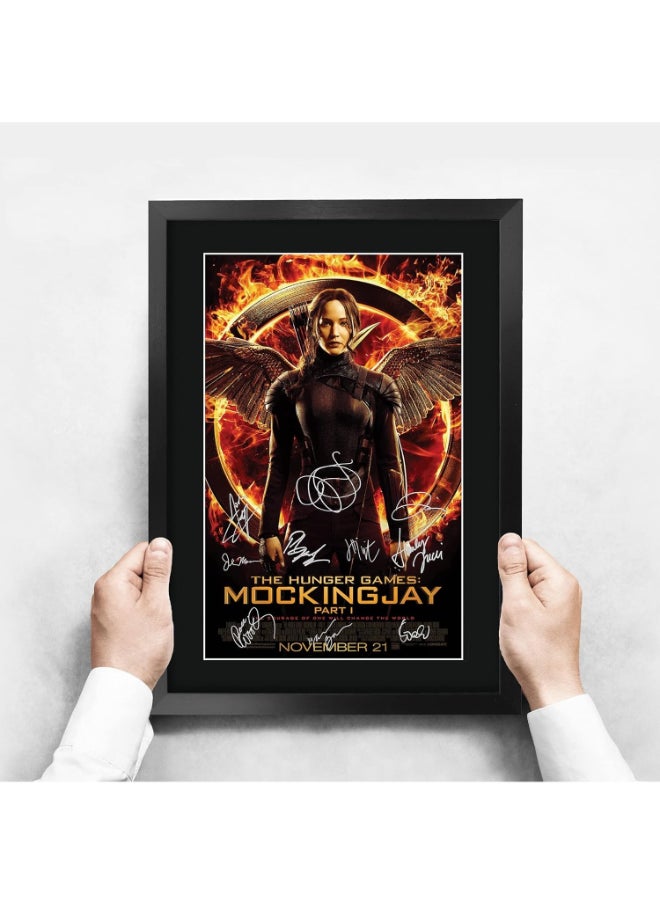 HWC Trading HWC Trading FR A3 The Hunger Games 3 Mockingjay Part 1 Jennifer Lawrence Gifts Printed Poster Signed Autograph Picture for Movie Memorabilia Fans - A3 Framed  - Image 3