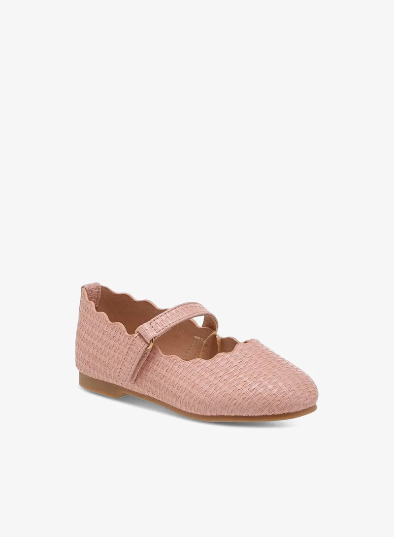 جونيورز حذاء باليرينا بناتي بتفاصيل مقوسة وإغلاق بشريط لاصق