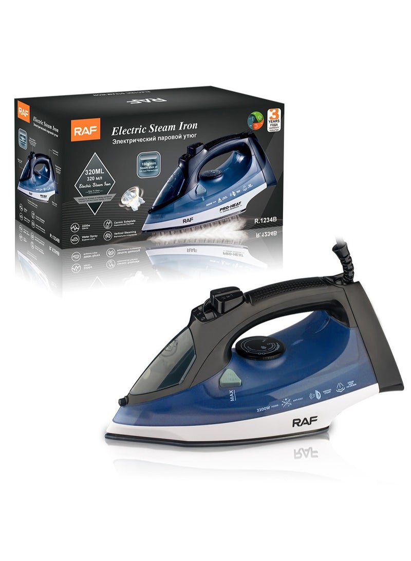 آر إيه أف مكواة بخار، 2200 واط، خرج بخار 150 جرام/دقيقة، خزان مياه 320 مل، قاعدة مطلية بالسيراميك، مضادة للتكلس، مضادة للتنقيط، تنظيف ذاتي، إيقاف تشغيل تلقائي، تزيل التجاعيد الصعبة. - Image 1