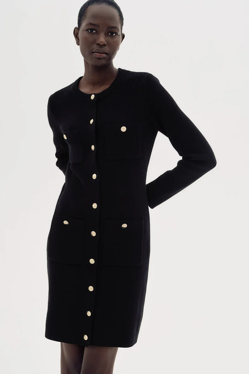 اتش اند ام فستان محبوك بجيب أمامي