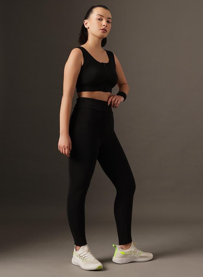 Clovia Black Solid High-Rise Textured Activewear Leggings - Image 4