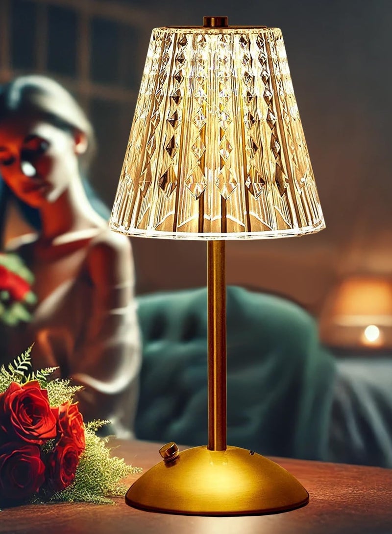 بريمو بلس مصباح طاولة معدني من الكريستال الماسي ذهبي - Image 3