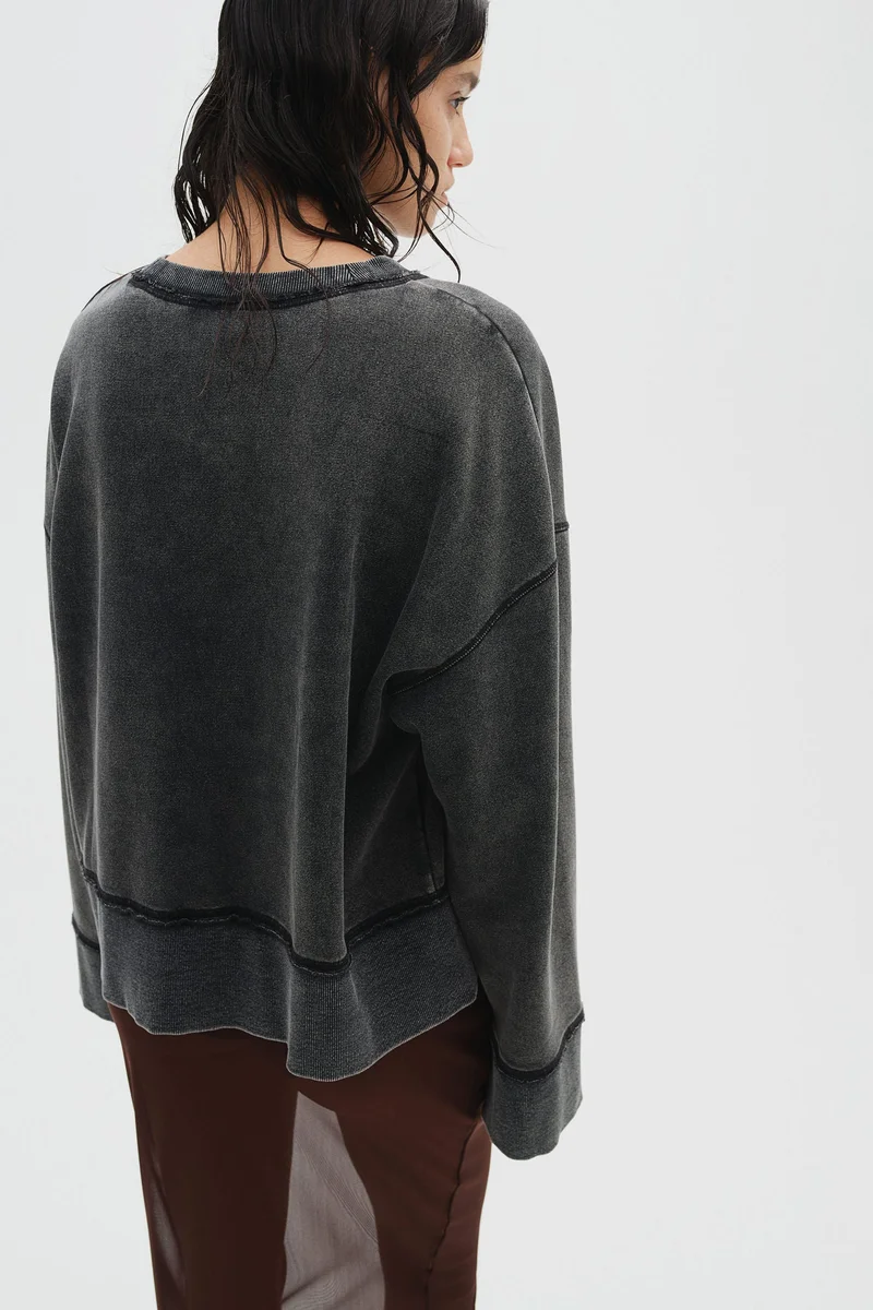 H&M Oversized Sweatshirt