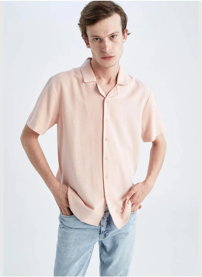 ديفاكتو Man Regular Fit Apache Neck Woven Top Short Sleeve Shirt