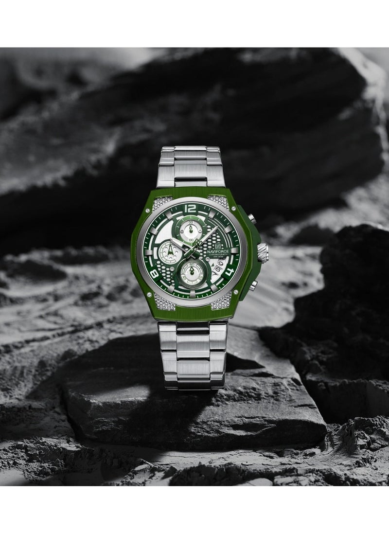 NAVIFORCE Men’s Green Chronograph Watch with Stainless Steel Bracelet and Luminous Hands  - Image 3