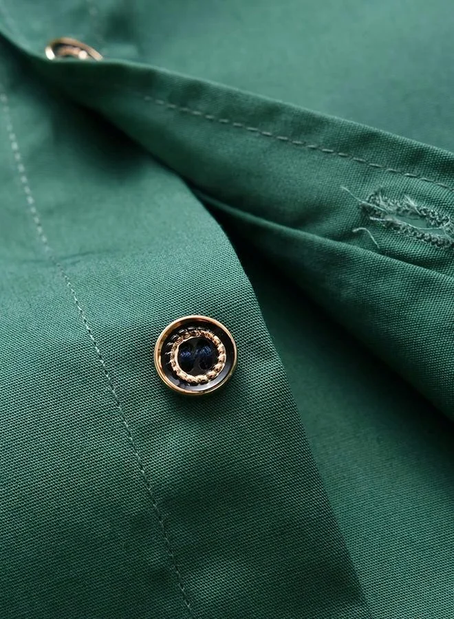 تايك تو قميص سادة بتفاصيل أزرار